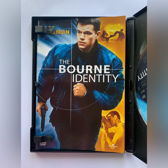 The Bourne Identity DVD - Picture 3 of 4